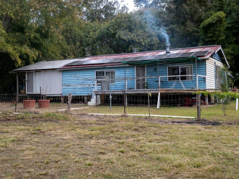 61 Blackbutt Crows Nest Road, Blackbutt South QLD 4306