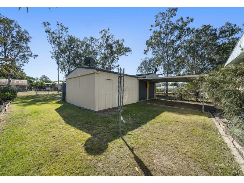 17 Mary Street, Toogoolawah QLD 4313