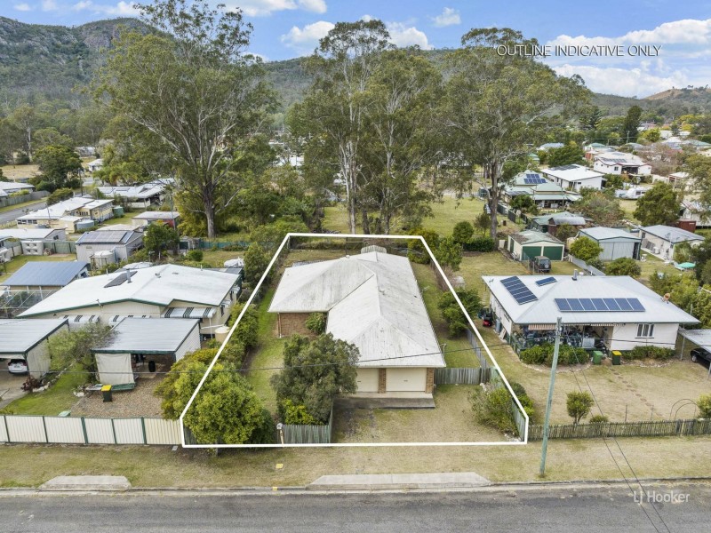 8 Down Street, Esk QLD 4312