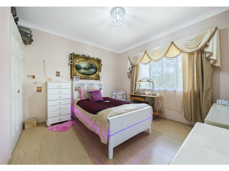 145 Crumpton Drive, Blackbutt North QLD 4306