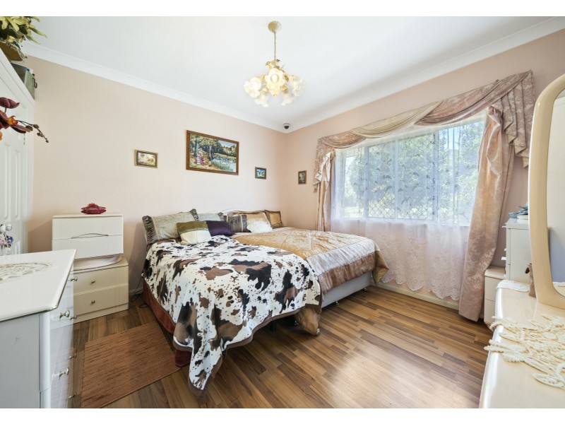 145 Crumpton Drive, Blackbutt North QLD 4306