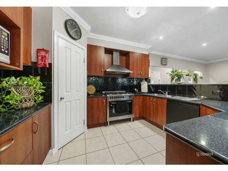 36 Hedley Drive, Woolmar QLD 4515