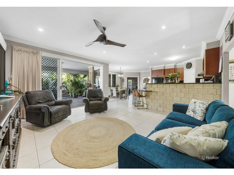 36 Hedley Drive, Woolmar QLD 4515