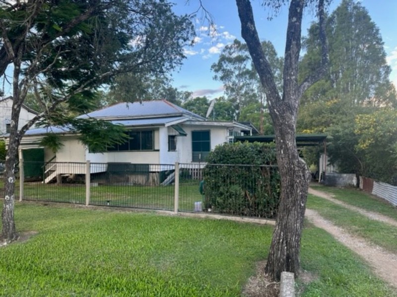 36 David Street, Linville QLD 4306