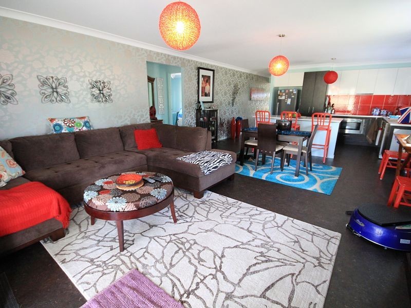 5 Jelica Place, Esk QLD 4312