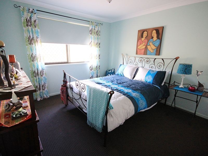 5 Jelica Place, Esk QLD 4312