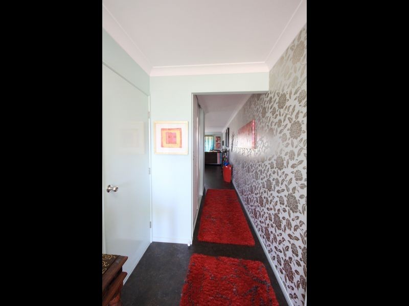 5 Jelica Place, Esk QLD 4312