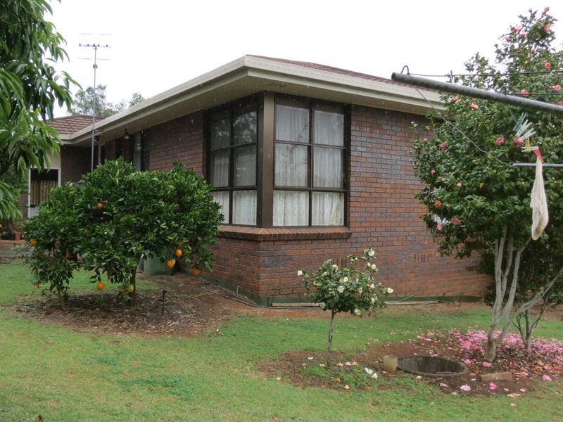 11 Brough Court, Esk QLD 4312