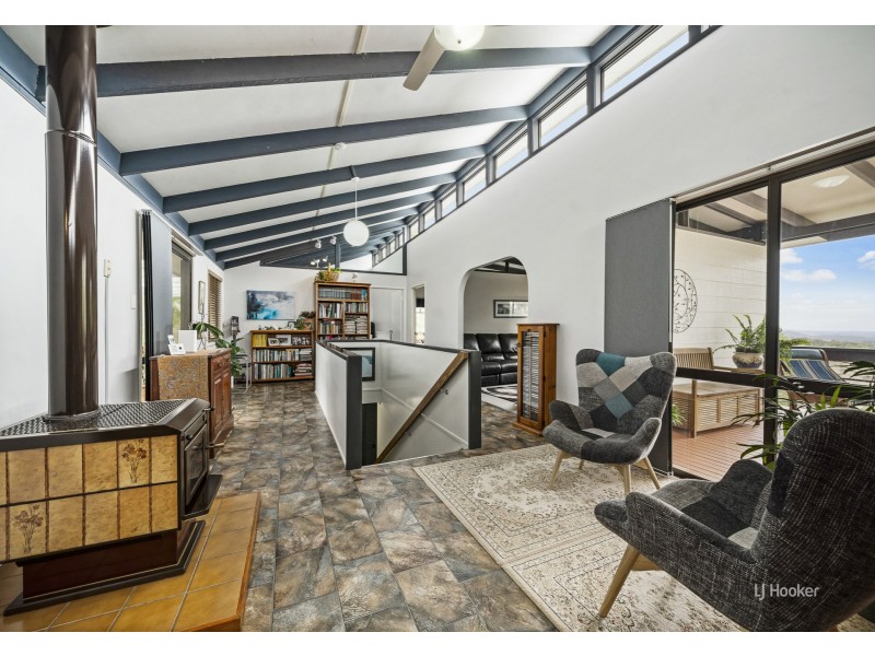 160 Greenhills Drive, Blackbutt QLD 4306