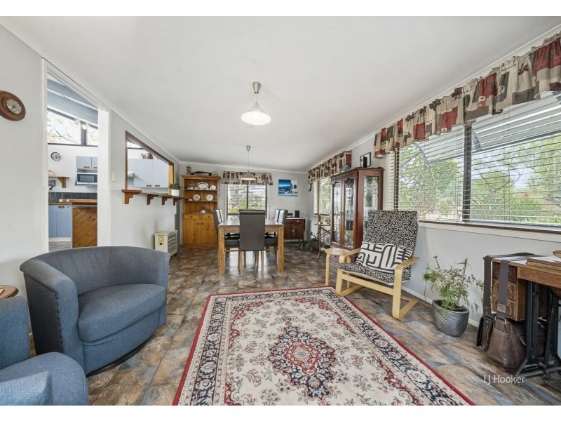 160 Greenhills Drive, Blackbutt QLD 4306