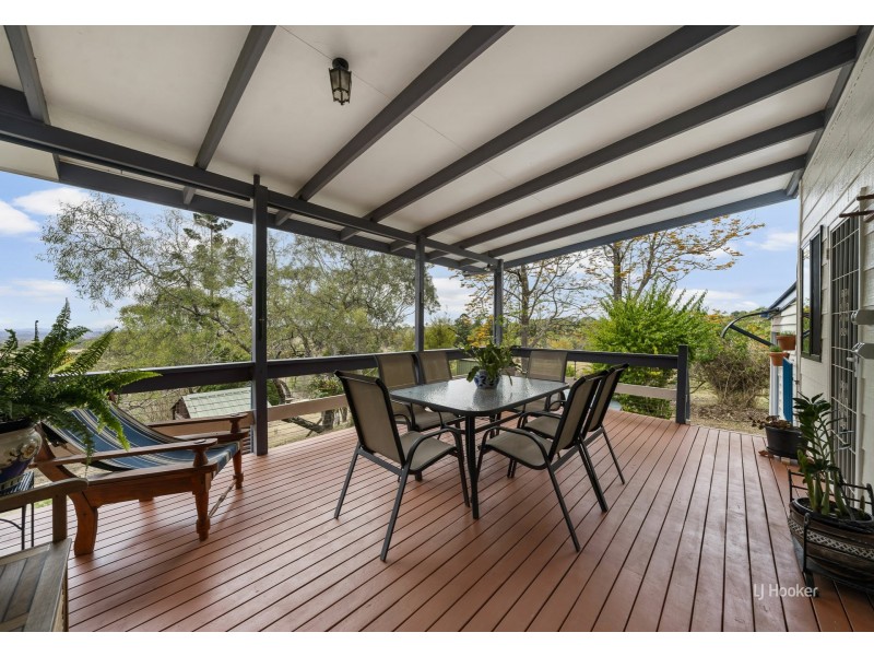 160 Greenhills Drive, Blackbutt QLD 4306