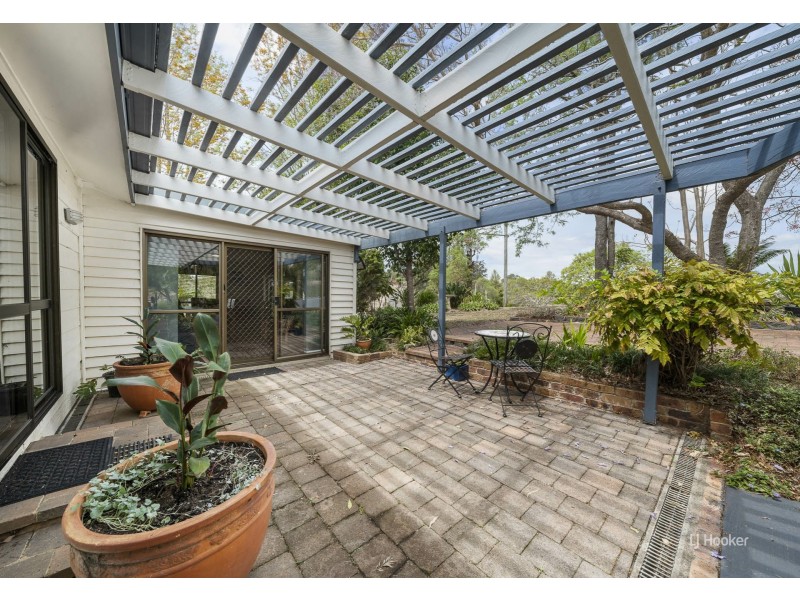 160 Greenhills Drive, Blackbutt QLD 4306