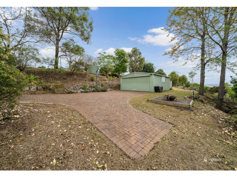 160 Greenhills Drive, Blackbutt QLD 4306