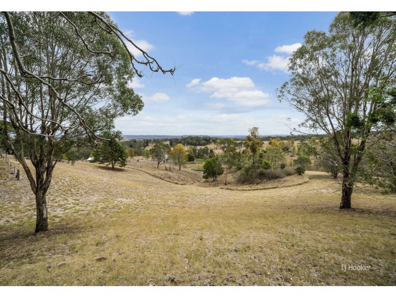 160 Greenhills Drive, Blackbutt QLD 4306