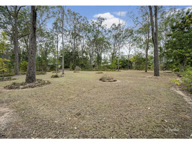 149 Windsor Drive, Mount Hallen QLD 4312