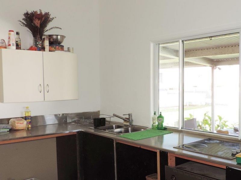 10 Factory Road, Toogoolawah QLD 4313