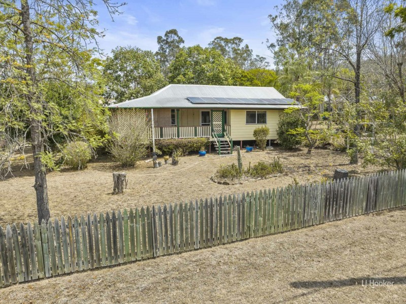 1 Down Street, Esk QLD 4312