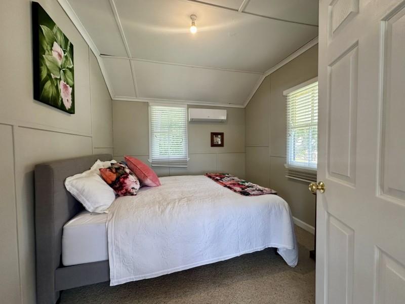 2 Third Avenue, Somerset Dam QLD 4312