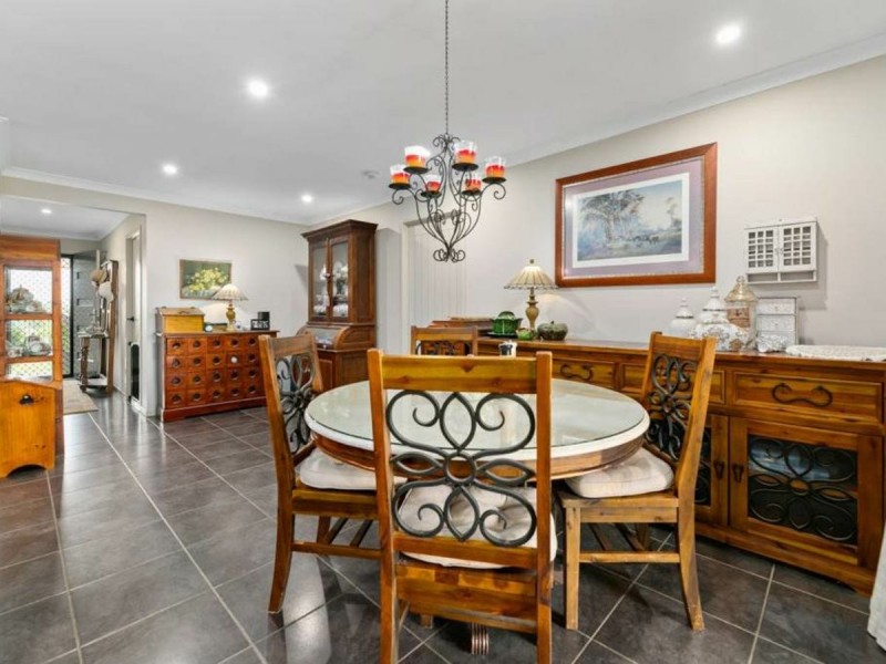 69 Settlers Rise, Woolmar QLD 4515