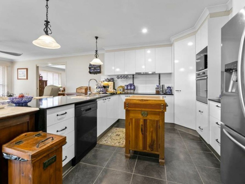 69 Settlers Rise, Woolmar QLD 4515