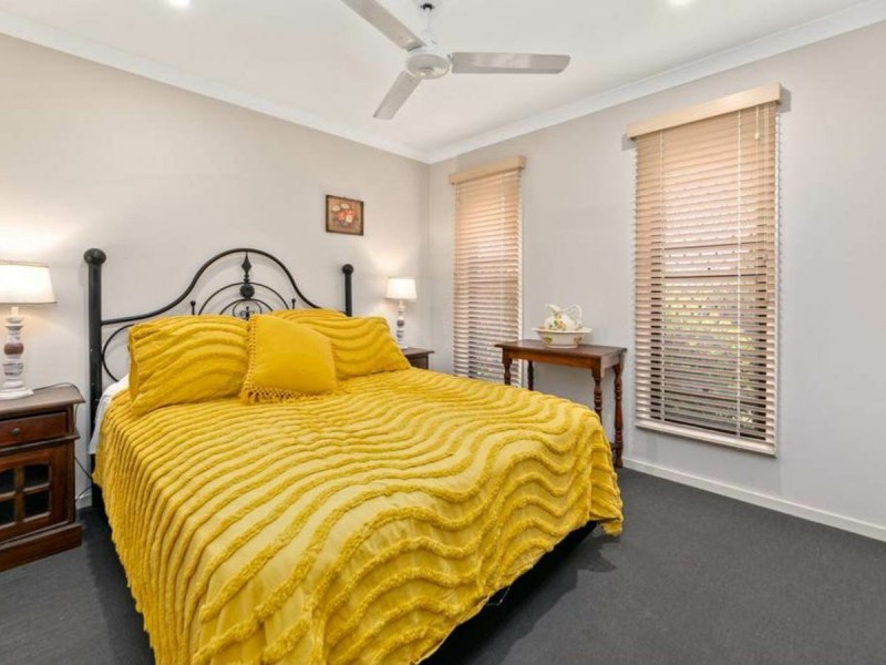 69 Settlers Rise, Woolmar QLD 4515