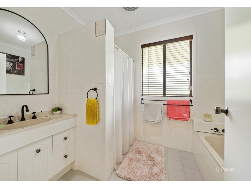 88 Allambie Road, Coominya QLD 4311