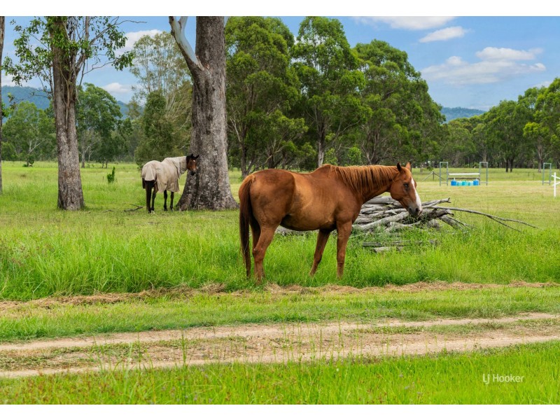 106 Baisdens Lane, Toogoolawah QLD 4313