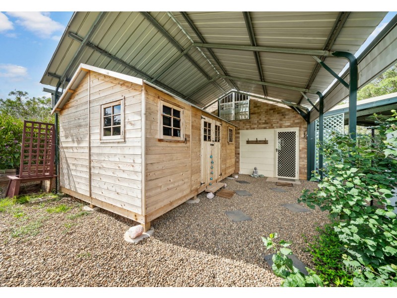 58 Hilary Road, Benarkin North QLD 4306