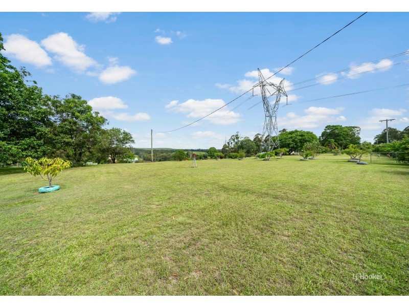 58 Hilary Road, Benarkin North QLD 4306