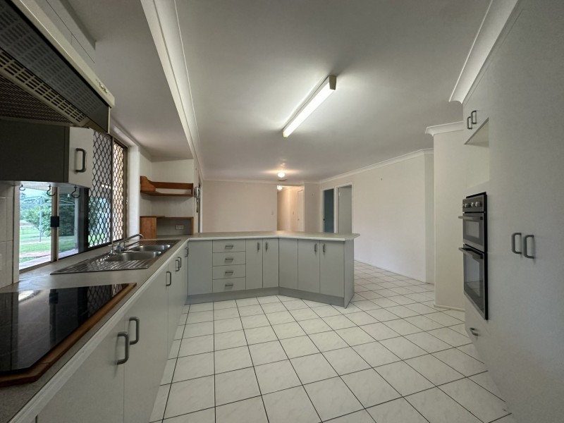 19 Janice Court, Blackbutt QLD 4306