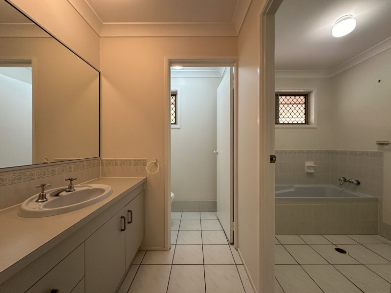 19 Janice Court, Blackbutt QLD 4306