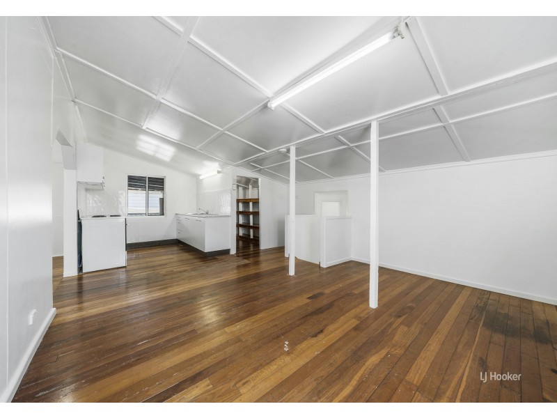 25 Constable Street, Moore QLD 4306