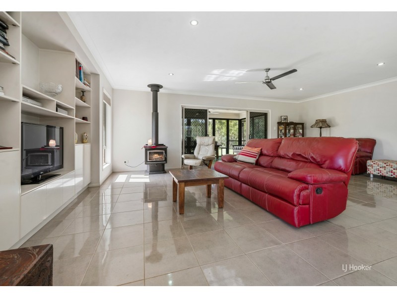 1324 Esk Crows Nest Road, Biarra QLD 4313