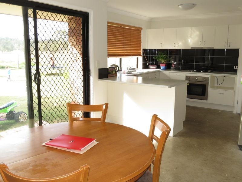 156 Baisdens Lane, Toogoolawah QLD 4313