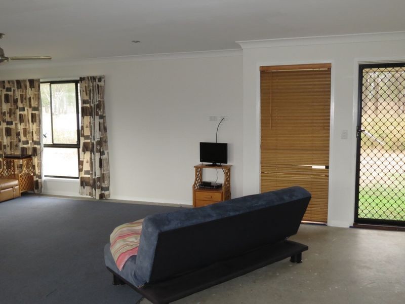 156 Baisdens Lane, Toogoolawah QLD 4313