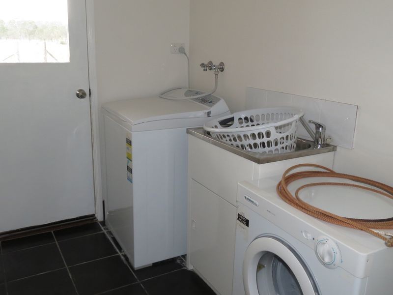 156 Baisdens Lane, Toogoolawah QLD 4313