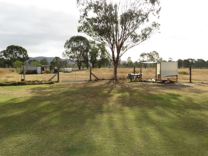 156 Baisdens Lane, Toogoolawah QLD 4313