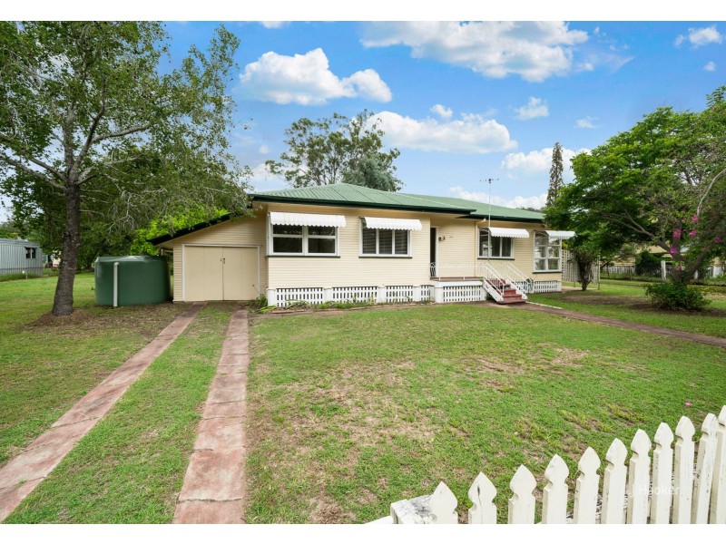 278 Ipswich Street, Esk QLD 4312