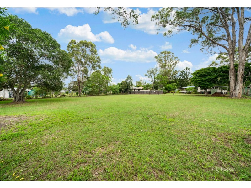 278 Ipswich Street, Esk QLD 4312