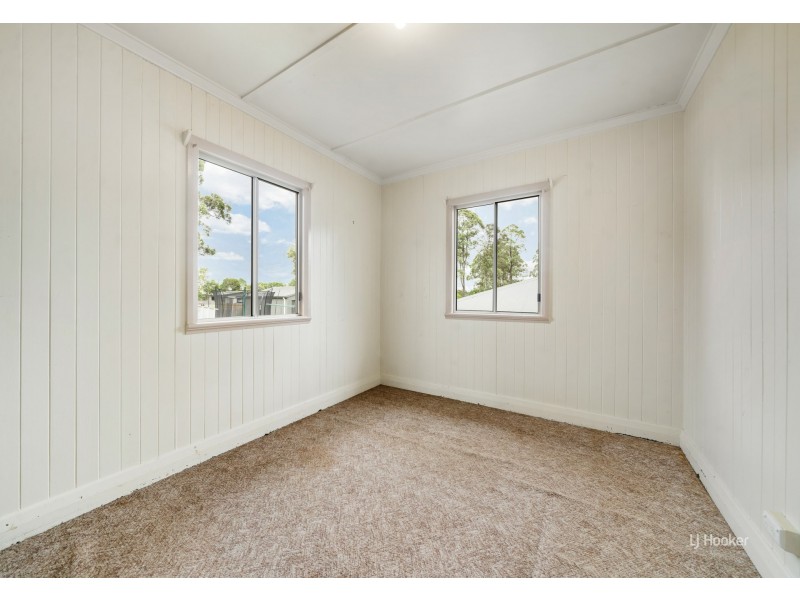 35 Morris Street, Blackbutt QLD 4306
