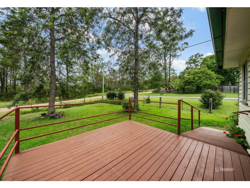 35 Morris Street, Blackbutt QLD 4306
