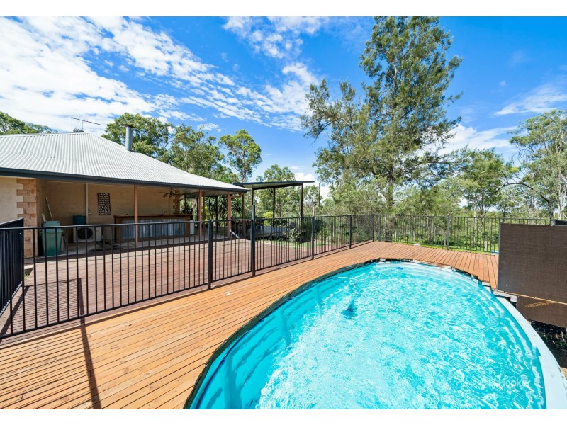 30 Nottingham Drive, Mount Hallen QLD 4312