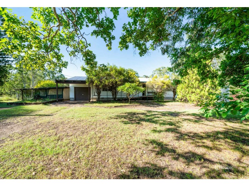 6 Stanley Street, Moore QLD 4306