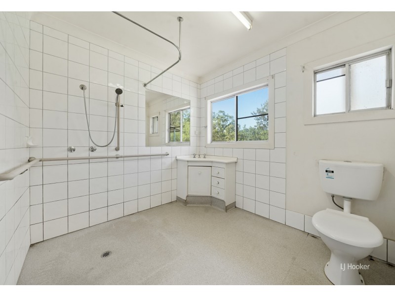 6 Stanley Street, Moore QLD 4306