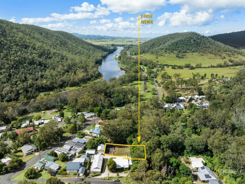 9 First Avenue, Somerset Dam QLD 4312