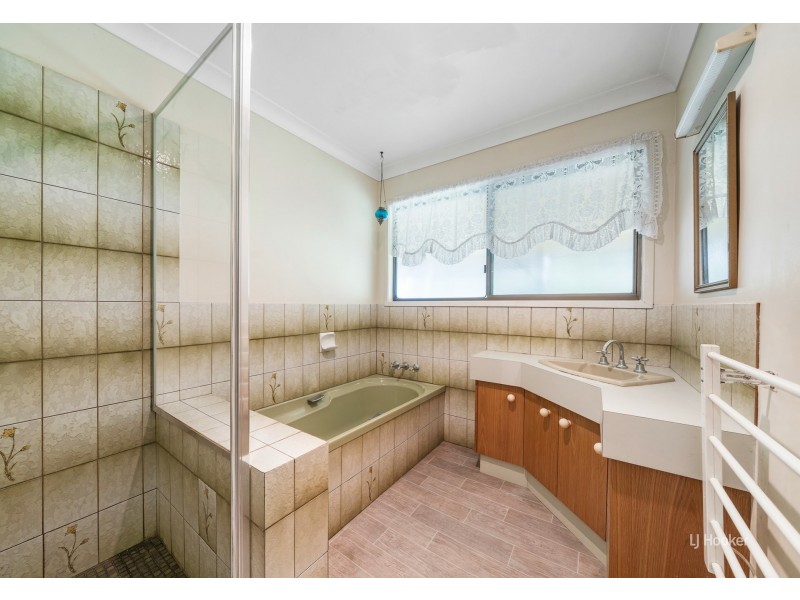 232 Esk-Hampton Road, Esk QLD 4312