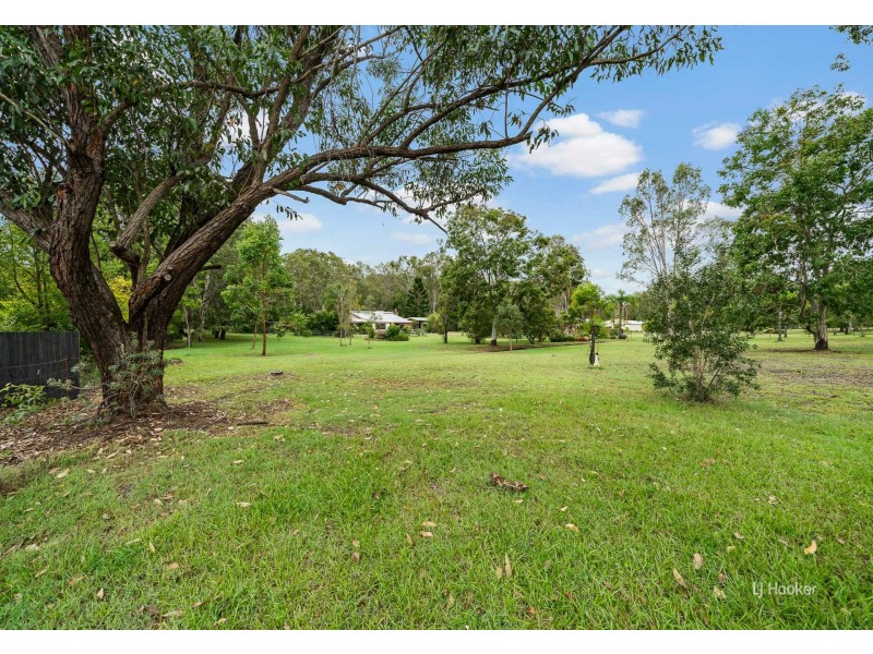 232 Esk-Hampton Road, Esk QLD 4312