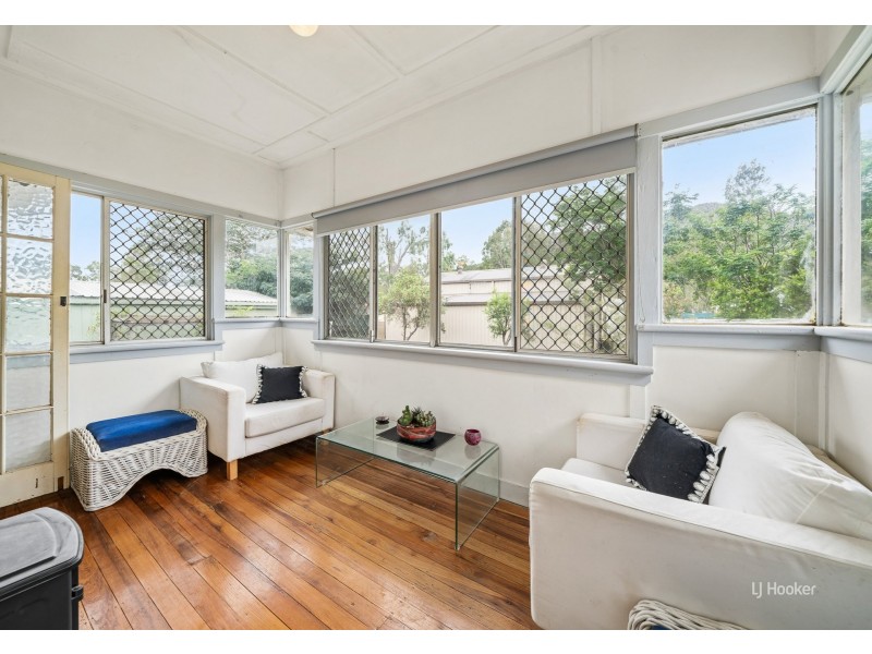 4 Rashford Street, Esk QLD 4312