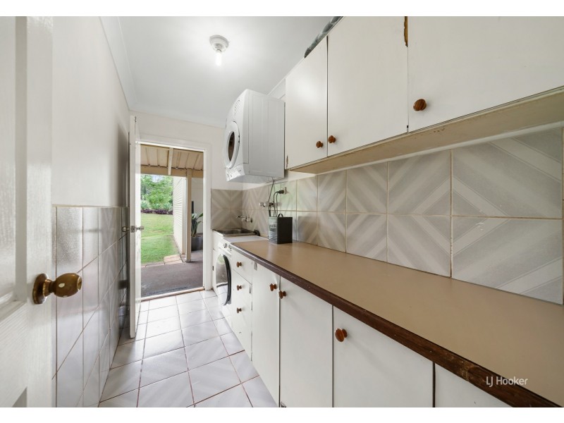 9 Griffin Road, Blackbutt QLD 4306