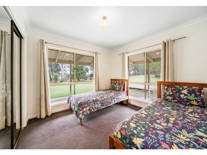 9 Griffin Road, Blackbutt QLD 4306